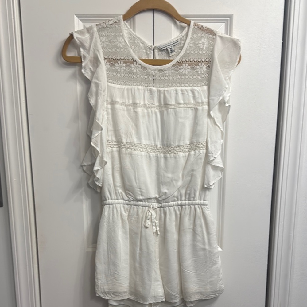 American Eagle Outfitters White Flutter Sleeve Blouse